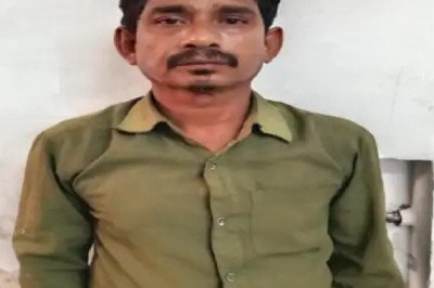 पत्नी की हत्या कर दीवान में छिपाई लाश:ज्यादा बदबू आने लगी तो पुलिस के पास गया पति; बोला-मेरी बीवी को किसी ने मार दिया