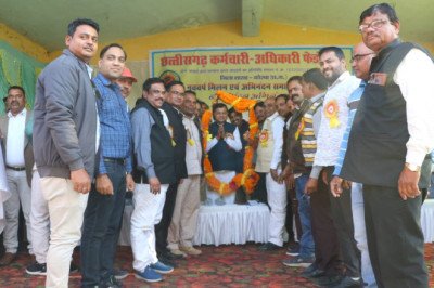 योजनाओं के क्रियान्वयन में अधिकारियों व कर्मचारियों की अहम भूमिका, भाजपा सरकार कर्मचारी वर्ग के साथ : मंत्री देवांगन
