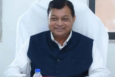 वाणिज्य एवं उद्योग तथा श्रम विभाग के लिए 773 करोड़ 28 लाख 42 हजार रूपए की अनुदान मांगें सर्वसम्मति से पारित