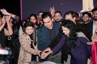 एनकेएच ग्रुप ऑफ हॉस्पिटल ने धूमधाम से मनाया स्थापना दिवस