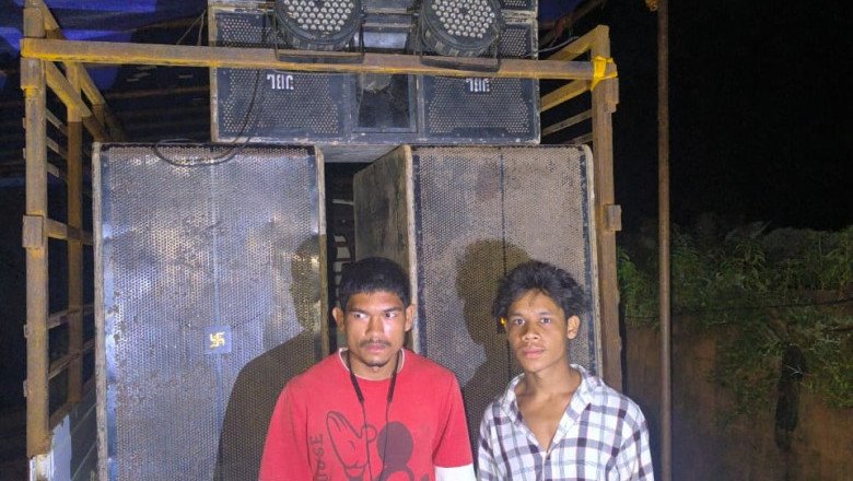 कोरबा पुलिस की कार्यवाही* – *ब्लैक फ़िल्म, मॉडिफाइड साइलेंसर एवं डीजे जप्ती* के तहत 24 घंटे में बड़ी कार्रवाई