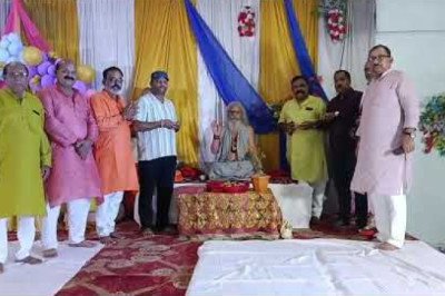 कोरबा न्यूज़,,, विश्व प्रसिद्ध देवहरा बाबा के शिष्य श्री श्री 1008 जगदीश दास मंहत जी कोरबा प्रवास पर,,, राम जानकी मंदिर में अखंड हनुमान चालीसा हुआ शुरू