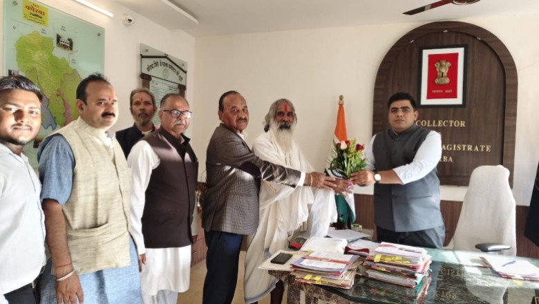 नमामि हसदेव सेवा समिति के सदस्यों ने कलेक्टर. कुणाल दुदावत से की मुलाक़ात..