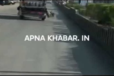 देखिये विडियो... ये क्या हो रहा है साहब,, कोई तो रोको