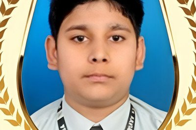 सृजन दुबे सेंट जेवियर स्कूल कोरबा कक्षा दसवीं में 95% प्रतिशत अंक लाकर नाम रोशन किया