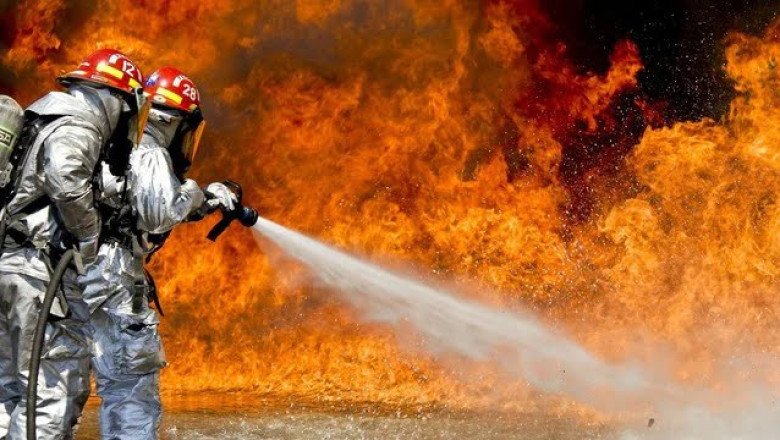 बंगाल: बीरभूम में तारापीठ मंदिर के पास होटल में भीषण आग, 7 तीर्थयात्रियों की मौत